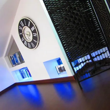 Casa Design A 500 M Dal Mare 펜션 칼라세타