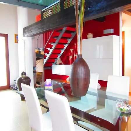 Casa Design A 500 M Dal Mare Hébergement de vacances