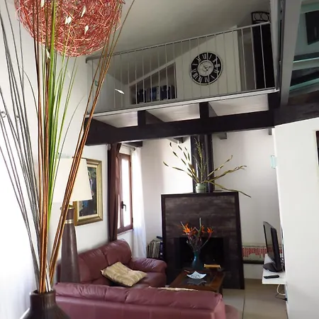 Casa Design A 500 M Dal Mare *
